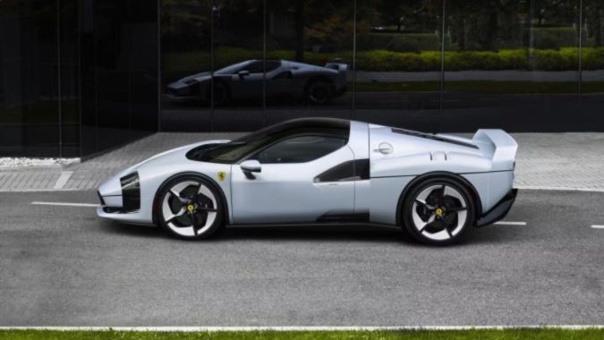 Ferrari SC40