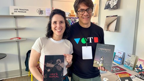Ivonne Guzmán y Jorge Espinosa fundaron la librería online Los Trastos de Pensar que tiene su base en Los Ángeles.