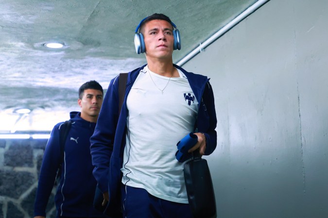 Ciudad de México, 1 de diciembre de 2024. Hèctor Moreno, durante el partido de vuelta de los Cuartos de Final del torneo Apertura 2024 de la Liga BBVA MX, entre los Pumas de la UNAM y los Rayados del Monterrey, celebrado en el Estadio Olímpico Universitario. Foto: Imago7/ Manlio Contreras