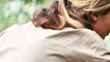 La foto de Jane Goodall con el bebé chimpancé Flint desafió las normas científicas y cambió la visión del reino animal.
