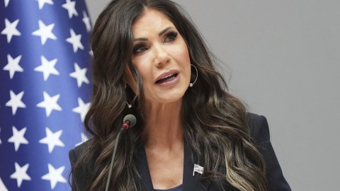 Kristi Noem, secretaria de Seguridad Nacional