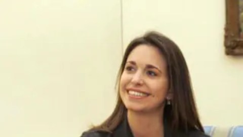 María Corina Machado tenía 37 años cuando se reunió en 2005 con el entonces presidente de EE.UU. George W. Bush.