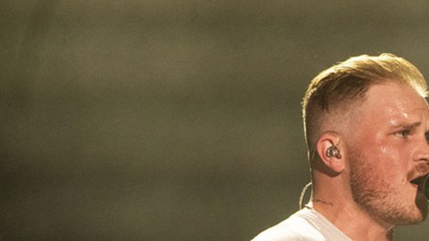 Zach Bryan, cantautor considerado una revelación de la música en el género country
