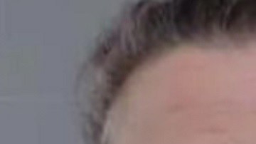 Ambos permanecen detenidos bajo una fianza de $250,000 dólares cada uno