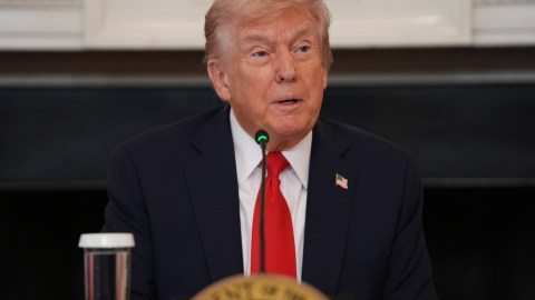 Donald Trump anunció que Israel y Hamás sellaron la primera fase del plan de paz para Gaza.