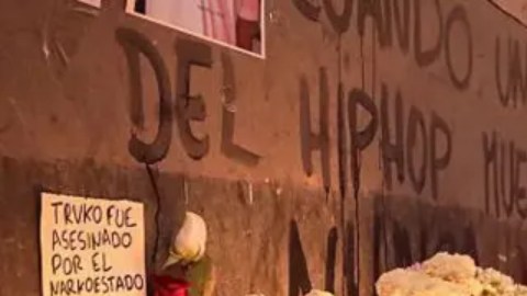 Homenaje por la muerte de Eduardo Ruiz por el disparo de un policía durante una manifestación.