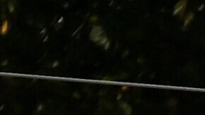 Un camión de bomberos sale de Accurate Energetic Systems, donde una explosión provocara varias muertes y personas desaparecidas.