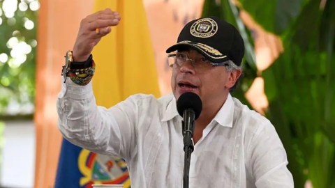 Petro designó a un abogado para defenderse de las sanciones de EE.UU.