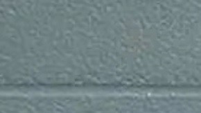 Sims fue acusada de usar ilegalmente comunicaciones electrónicas para solicitar o promover actividad sexual con un menor