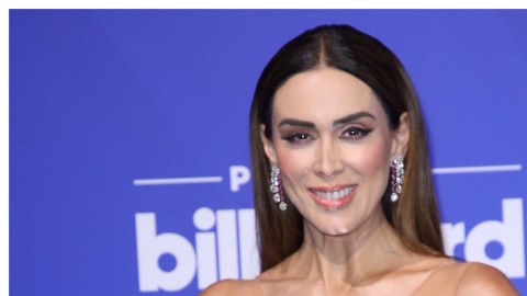 Jacky Bracamontes y Danilo Carrera