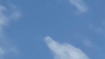 Activistas protestan contra la manipulación de distritos electorales y abogar por que los legisladores elaboren mapas justos en Ohio.