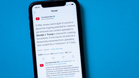 En 2021 Youtube tomó la decisión de suspender la cuenta del presidente de Estados Unidos ante el temor de que su contenido pudiera incitar al odio