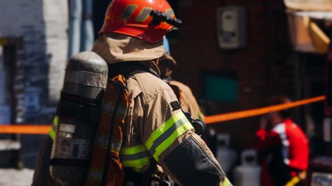 El hotel afectado aún no estaba abierto al público, pues seguía en fase de construcción.