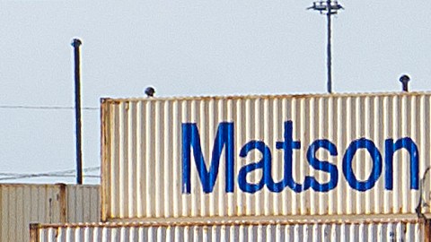 Trump anunció que impondrá un nuevo arancel del 100 por ciento a los productos procedentes de China.