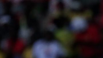 Luanda (Angola), 14/11/2025.- Argentina's Lionel Messi gestures during the international friendly soccer match between Angola and Argentina at the National Stadium in Luanda, Angola, 14 November 2025. (Futbol, Amistoso) EFE/EPA/AMPE ROGERIO