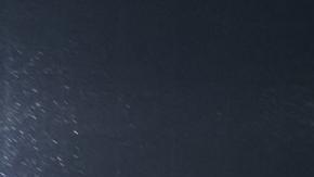 El robot humanoide ruso AIdol se desplomó apenas dio sus primeros pasos durante la presentación oficial en Moscú.