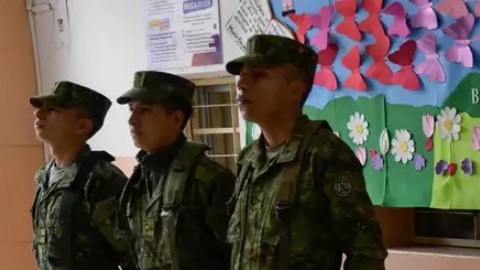 Arranca referéndum en Ecuador sobre reforma constitucional