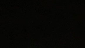 Hasta la mañana del martes, la policía confirmó que no se habían realizado arrestos y que el agresor continúa prófugo.