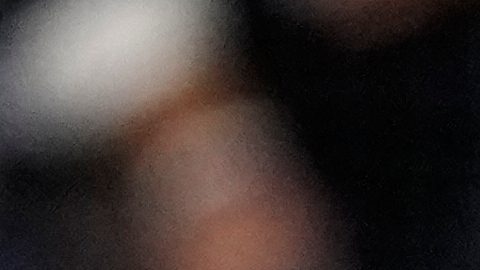 Alejandro Kirk a punto de dar un batazo en el juego 6.