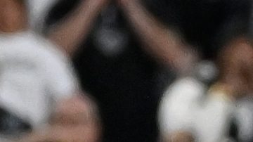 Cam Little rompió el récord de la patada más larga de todos los tiempos.