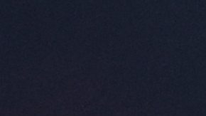 Ceedee Lamb, quien brilló en el juego con 7 recepciones, 112 yardas y un touchdown, muerde una pierna de pavo después del partido.