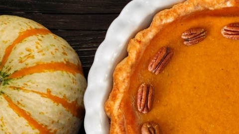 Cuidado con la cena de Acción de Gracias: exponerla a temperatura ambiente por más de dos horas es perjudicial