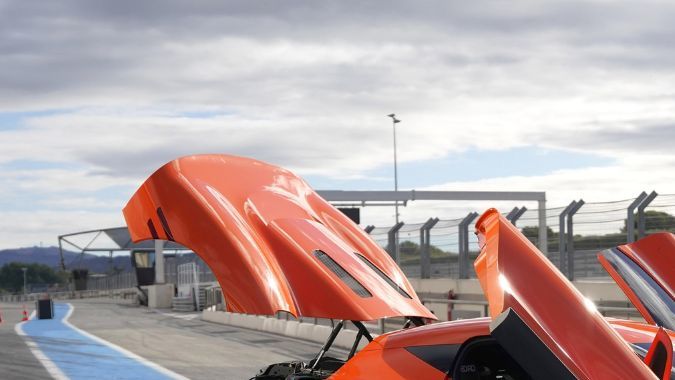 El Genesis Magma GT Concept