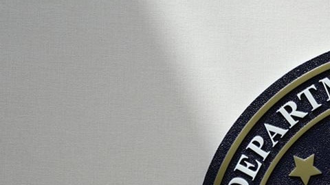 Buró Federal de Investigaciones (FBI) El FBI parece haber adoptado una posición intolerante