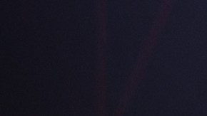 David Benavídez celebra con su equipo su triunfo 31 (25 por nocaut) luego de apalear al británico Anthony Yarde y defender exitosamente su campeonato mundial de peso semicompleto.