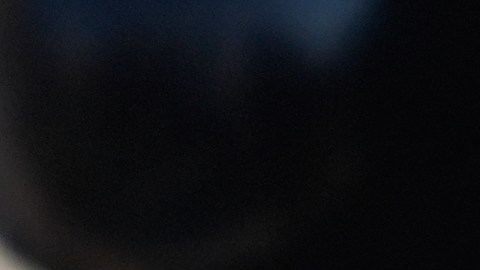 Según el FBI, los impostores utilizan uniformes falsos, placas adulteradas y vehículos clonados para cometer robos, secuestros y agresiones sexuales.