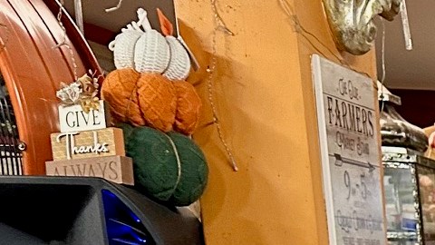 Glen Curado, fundador del World Harvest Food Bank en Los Ángeles.