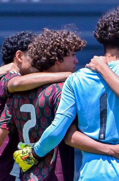 México busca el pase a los cuartos de final del Mundial de Qatar 2025.