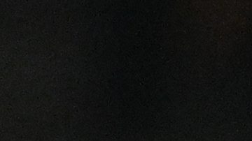 Ciudad Juárez, Chihuahua, 7 de noviembre de 2025. Denzell García y Ali Ávila, durante el partido correspondiente a la jornada 17 del torneo Apertura 2025 de la Liga BBVA MX, entre los Bravos de FC Juárez y los Gallos Blancos del Querétaro, realizado en realizado en el estadio Olímpico Benito Juárez. Foto: Imago7/ José Zamora