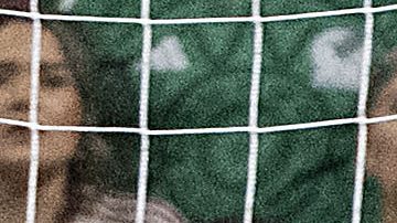 San Antonio, Texas, Estados Unidos, 18 de noviembre de 2025. Ángel Malagón recibe gol, durante el partido de preparación del MEXTOUR 2025, entre la Selección Nacional de México y la Selección de Paraguay, realizado en el Alamodome. Foto: Imago7/ Etzel Espinosa