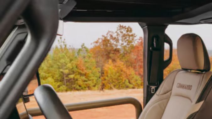 Interior del Jeep Wrangler Commando 392