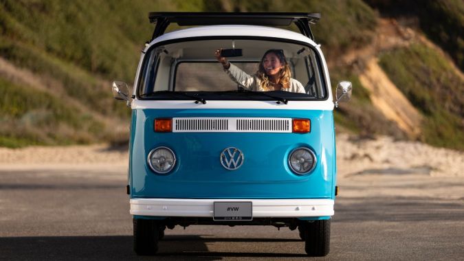 La combi Volkswagen T2 bus