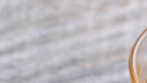 Estos bebedizos te ayudarán a proteger la voz como hacen los tenores y sopranos