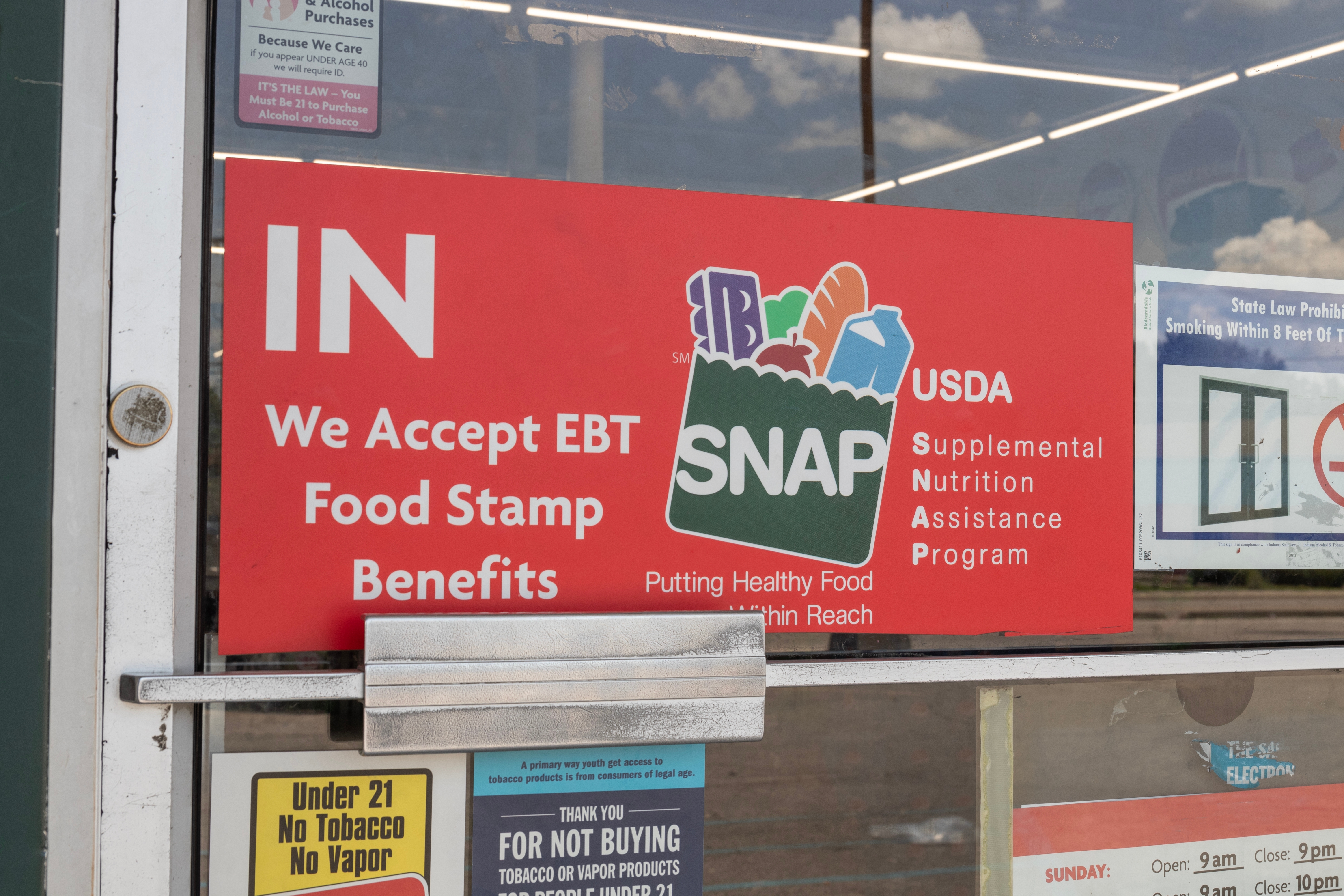 SNAP: Lo que debes saber de las nuevas restricciones para compras de alimentos
