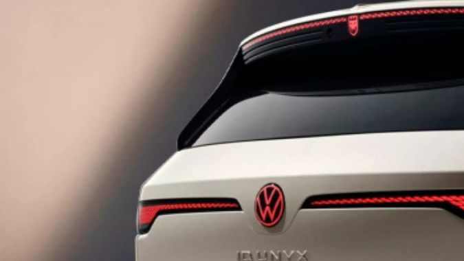 Volkswagen ID. Unyx 08