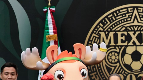 Sheinbaum regalará su boleto del Mundial 2026 a una niña aficionada al fútbol