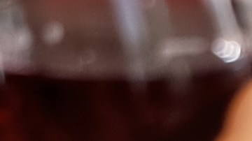 Aunque la cena de Acción de Gracias incluye arándanos, puré de calabaza y otras guarniciones, el plato principal es el pavo horneado.