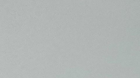 Electores votan en los comicios para la Corte Suprema estatal, el martes 1 de abril de 2025, en Milwaukee. (AP Foto/Kayla Wolf)