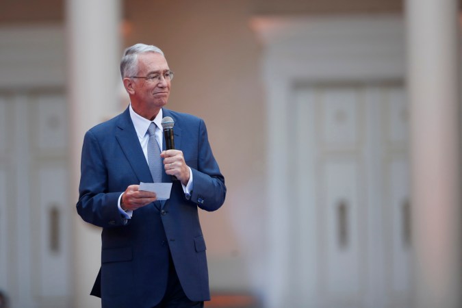 Suprema Corte de México exige al empresario Ricardo Salinas Pliego pagar deuda fiscal millonaria