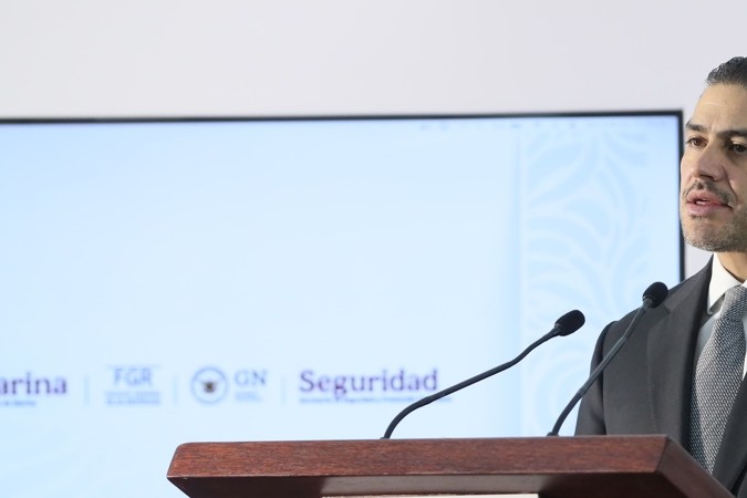 Sheinbaum condena asesinato del alcalde de Uruapan y promete que no habrá impunidad