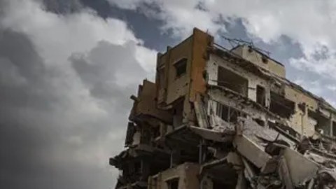 Imágenes de satélites investigadas por BBC revelan rastros de destrucción ocurrida después del inicio del cese al fuego.