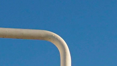 Albert Oliveira, su esposa Caroline y su hijo de tres años partieron hacia Brasil una semana después de su último servicio dominical en Texas.