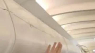 El grupo despegó del aeropuerto israelí Ramon y voló a Sudáfrica a través de Nairobi, la capital de Kenia.