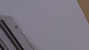 Su prometida denunció negligencia y criticó la respuesta del Servicio Postal de Estados Unidos, que calificó la muerte como accidental.