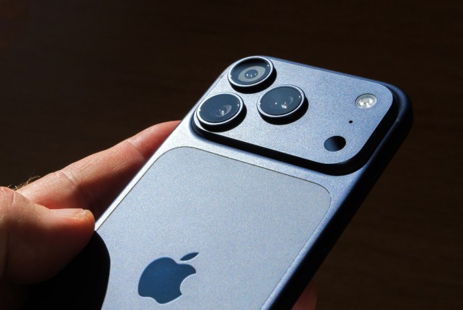 El iPhone 17 ofrece un precio más bajo en su dispositivo de entrada