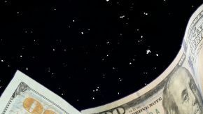 Algunos signos saben que, para gozar de riqueza, se necesita de mucho esfuerzo.